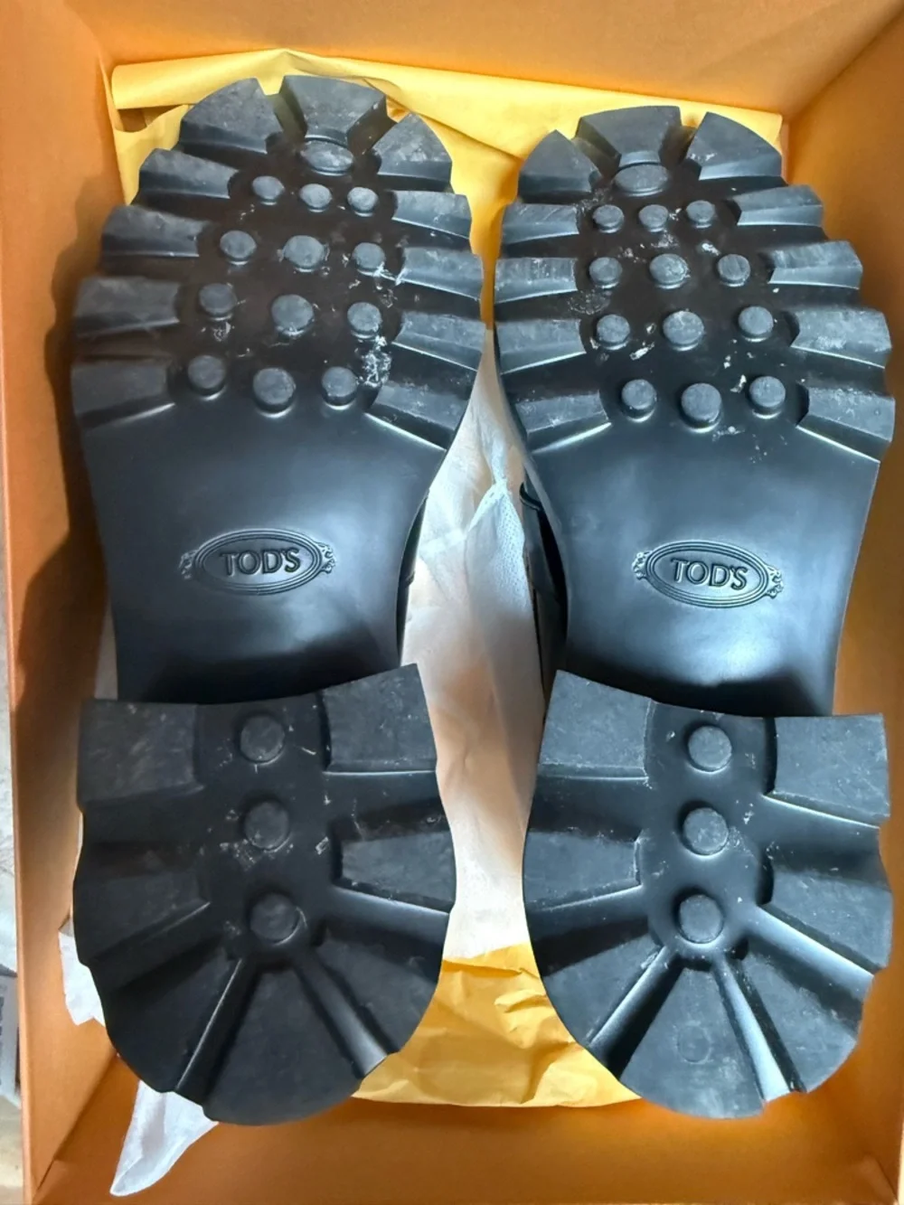 Tod's Luxury Designer Black Leather Women's Loafers with Gold T-Bar Accent - Picture 5 of 6